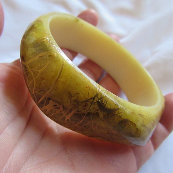 Set of 2 Orange and Gold Octagonal Resin Bangles - Picture 3 of 5